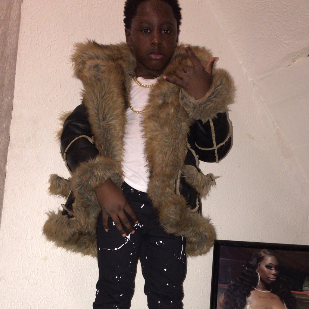Fur/leather coat